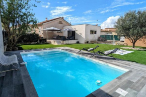 Jolie villa avec piscine à 15mn des plages